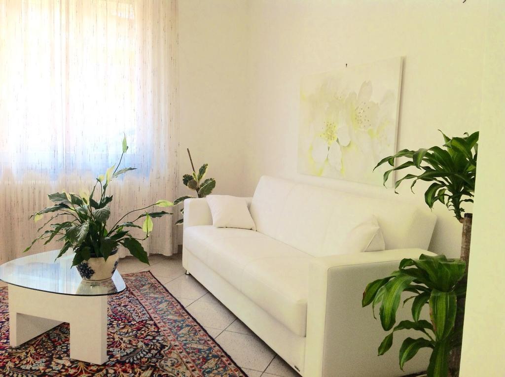 Residence Villa Ofelia ริมินี ภายนอก รูปภาพ