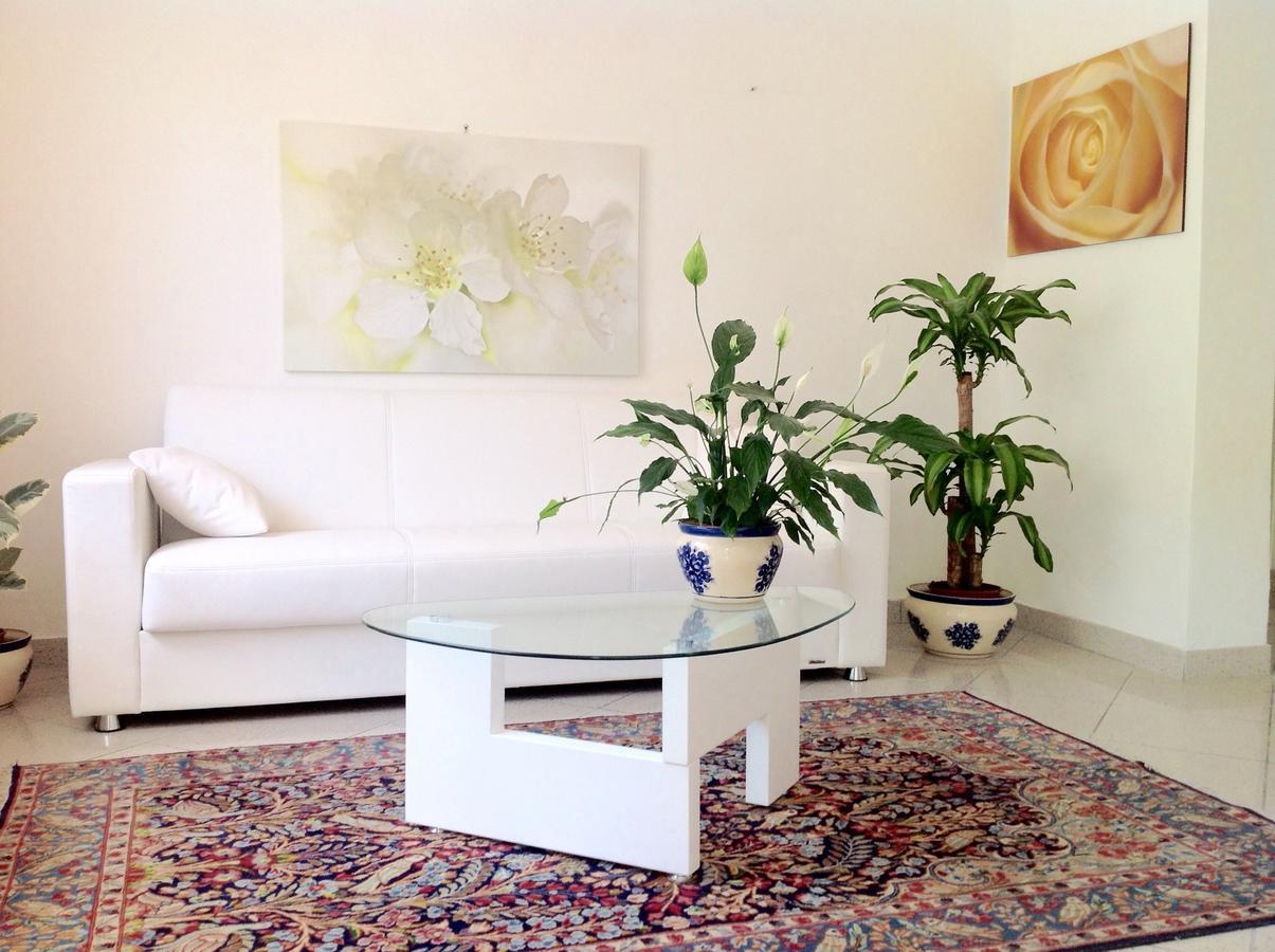 Residence Villa Ofelia ริมินี ภายนอก รูปภาพ